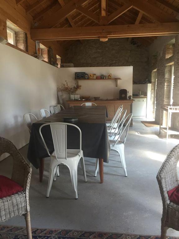 Le Rozet Bed & Breakfast Vendat Exterior photo